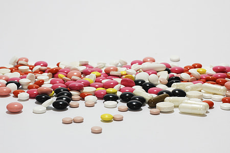 medication pill lot thumbnail