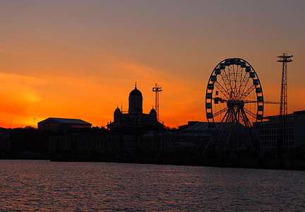 Helsinki at Dusk thumbnail