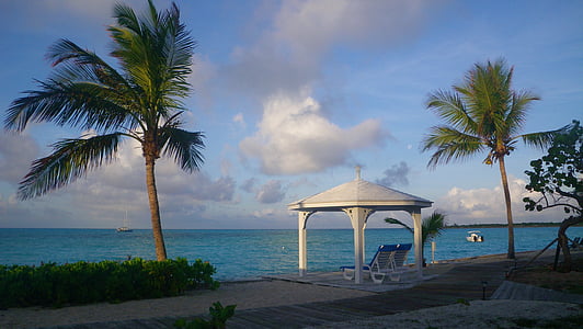 empty pergola beside water thumbnail