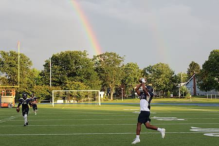 Men Playing American Football thumbnail