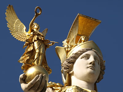 photo of gladiator statue thumbnail