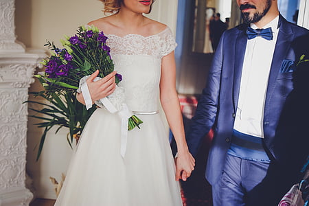 groom and bride photo thumbnail