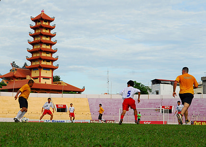 men's playing soccer thumbnail