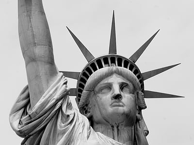 Statue Of Liberty, New York thumbnail