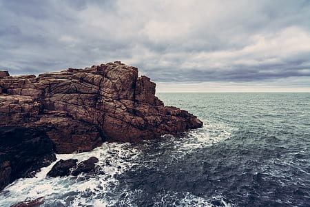 photography of stone island thumbnail
