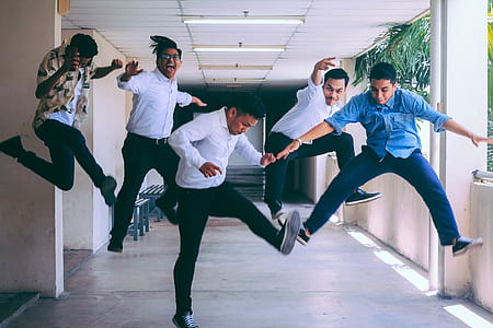 five person jumpshot photography thumbnail