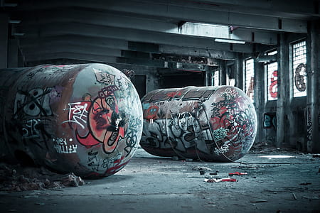 two containers with graffiti thumbnail