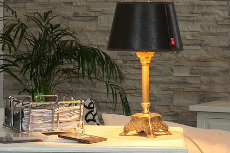 black and brown table lamp thumbnail