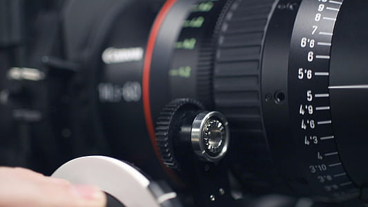 black camera lens thumbnail