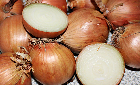 sliced onions thumbnail