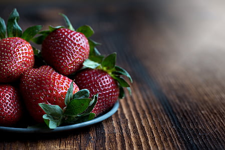 strawberries thumbnail
