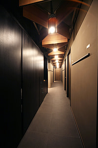 Corridor, Into Exclusive thumbnail
