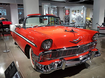 orange Ford Thunderbird thumbnail