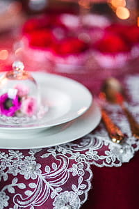 Table Decorations & Flowers for Valentine thumbnail
