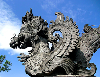 photo of gray  Dragon statue thumbnail
