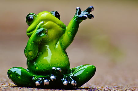 sitting green ceramic frog figurine thumbnail