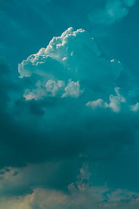 white cloud formation thumbnail