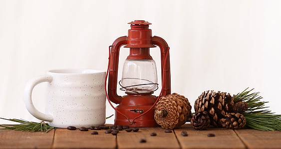 red tubular kerosene lantern thumbnail