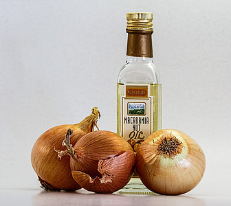 photo of Hacadania Hut Oil bottle thumbnail