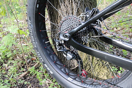 black bicycle rear derailleur thumbnail