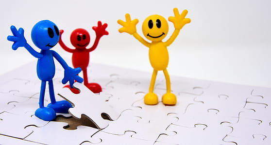 three characters holding jigsaw digital wallpaper thumbnail