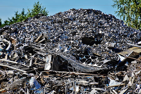 pile of metal scraps thumbnail