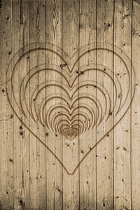 heart wooden art thumbnail