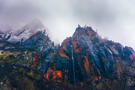 grey and orange rocky mountain thumbnail