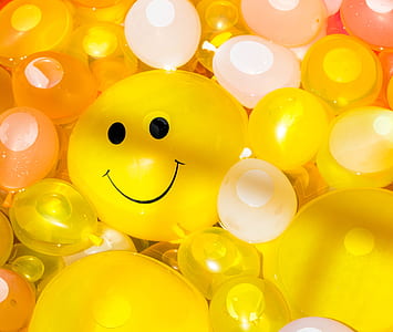 yellow and white water balloons thumbnail