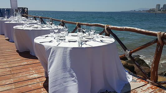 champagne glasses on table thumbnail