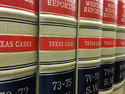 five Texas Cases books thumbnail