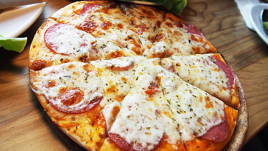 baked pizza thumbnail