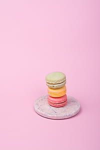 photography of baked cookies thumbnail