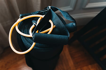 yellow rope thumbnail