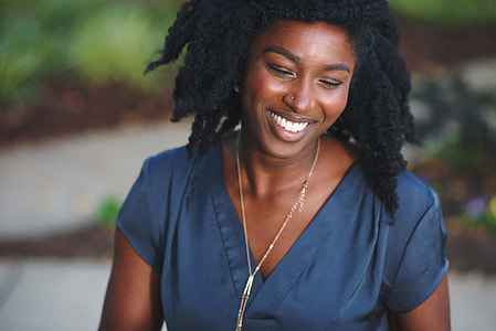 portrait photo of woman thumbnail
