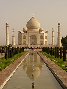 Taj Mahal, India thumbnail