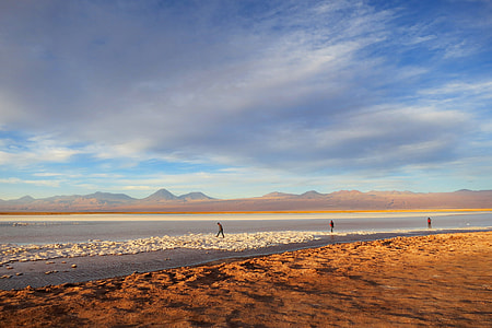 Landscape of the Great Salt lake, Utah thumbnail