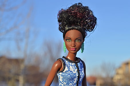 Barbie doll thumbnail