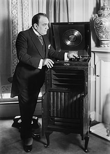 Phonograph, Sound Recorder thumbnail