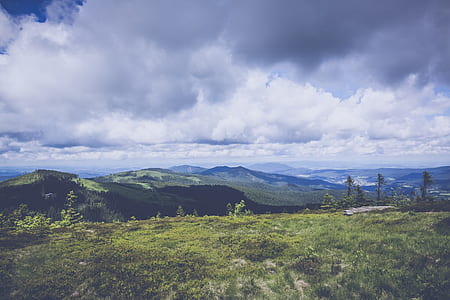 Green Mountain Under Blue Sky thumbnail
