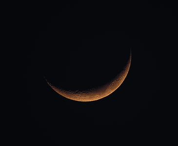 crescent moon thumbnail