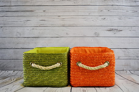 orange and green containers thumbnail