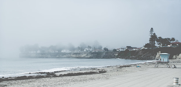photo of seashore thumbnail