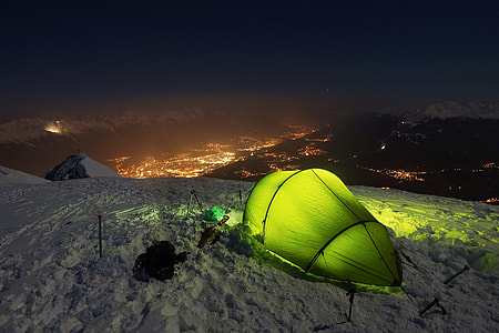photo of green camping tent thumbnail