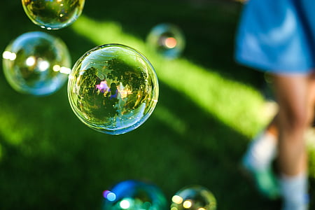 shallow focus photography of soap bubbles thumbnail