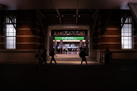 lighted hallway thumbnail