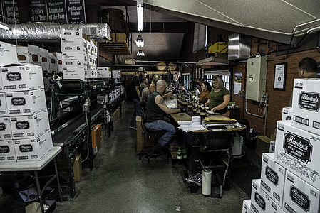 Assembly Line Workers at Buffalo Trace Distillery, Kentucky thumbnail