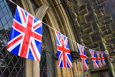 United Kingdom flag at daytime close-up photo thumbnail