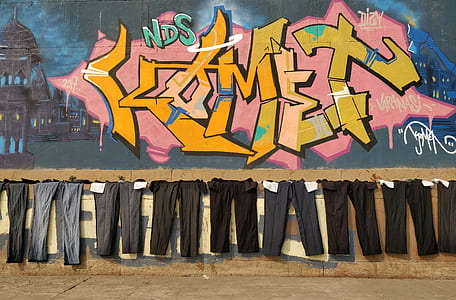wall graffiti thumbnail