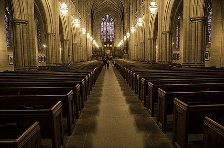 Interior of the Duke Chapel in Durham, North Carolina thumbnail